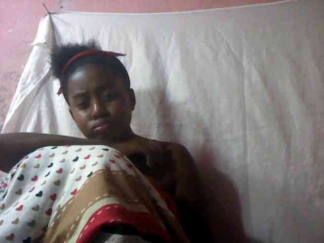mmelodie webcam