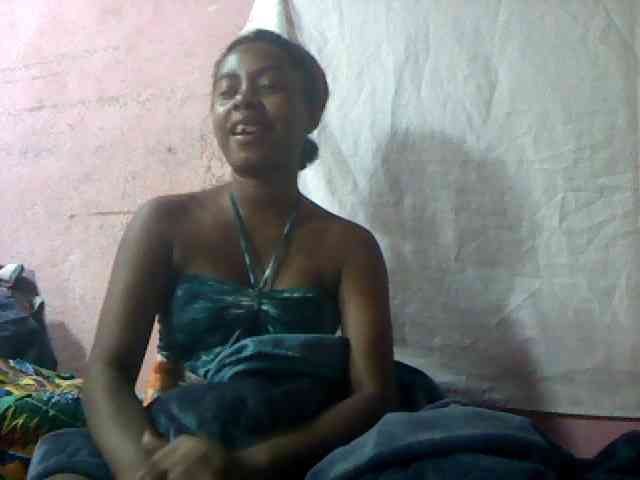 mmelodie webcam