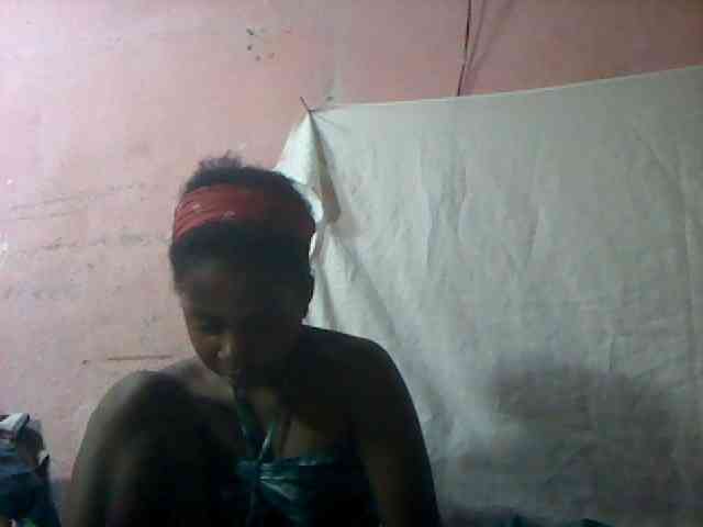 mmelodie webcam