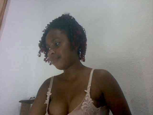 mmelodie webcam