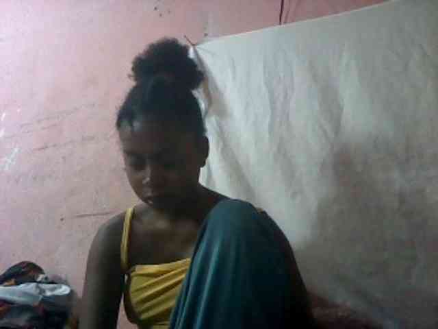 mmelodie webcam