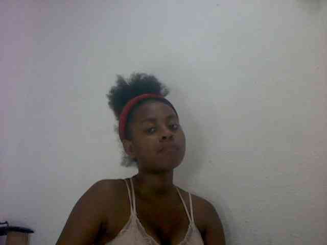 mmelodie webcam