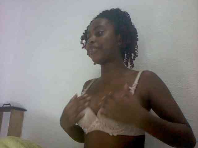 mmelodie webcam