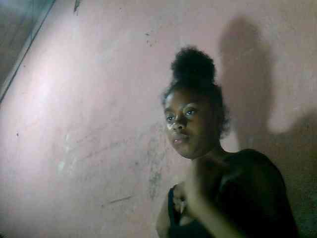 mmelodie webcam