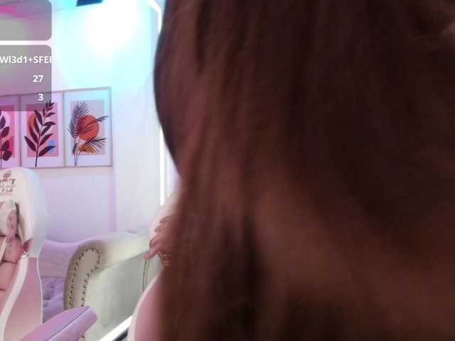 Ema-louisx's BongaCams show and profile