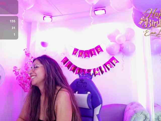 Ema-louisx webcam