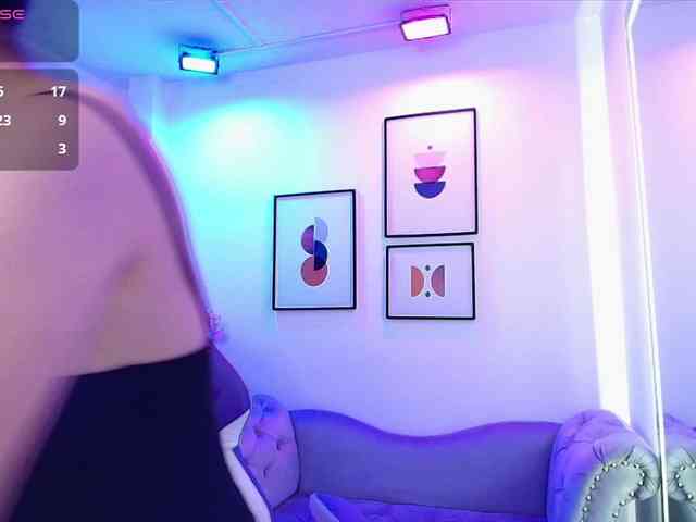 Ema-louisx webcam