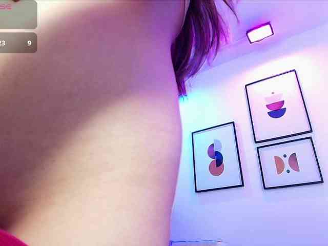 Ema-louisx webcam