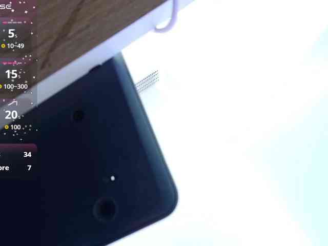 Ema-louisx webcam