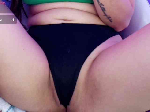 Ema-louisx webcam