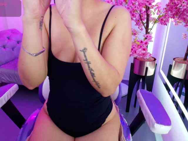 Ema-louisx