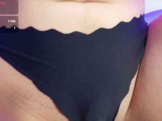 Ema-louisx webcam
