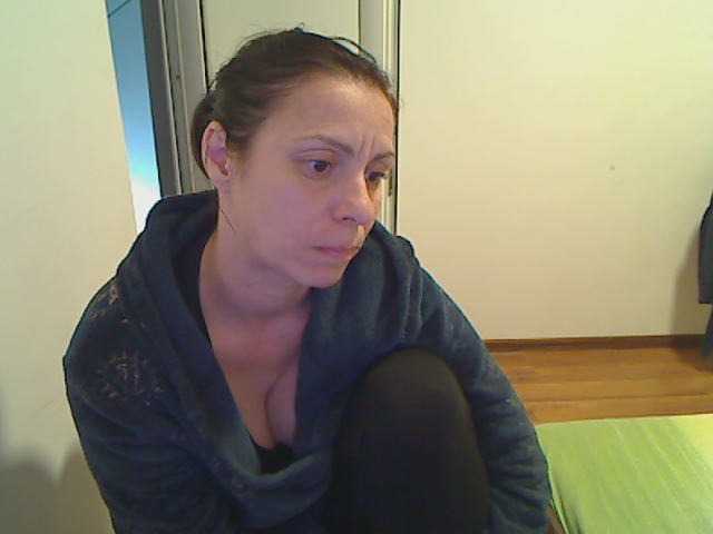 SweetAdela live cam on BongaCams