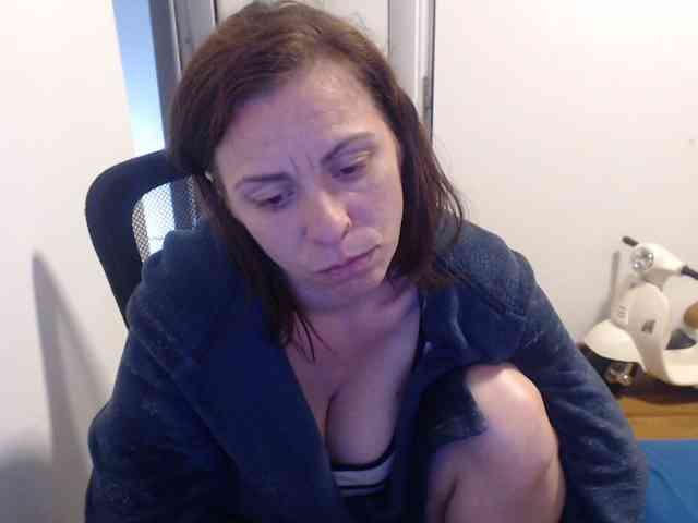 SweetAdela webcam