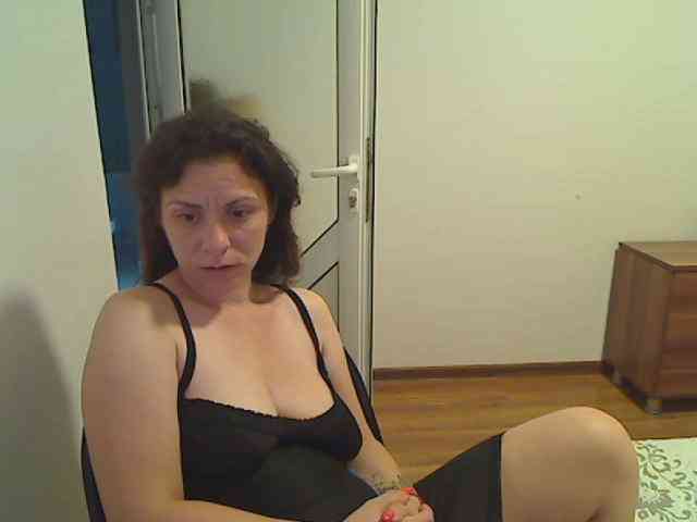 SweetAdela webcam