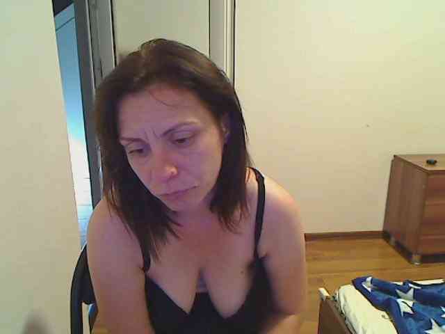 SweetAdela webcam