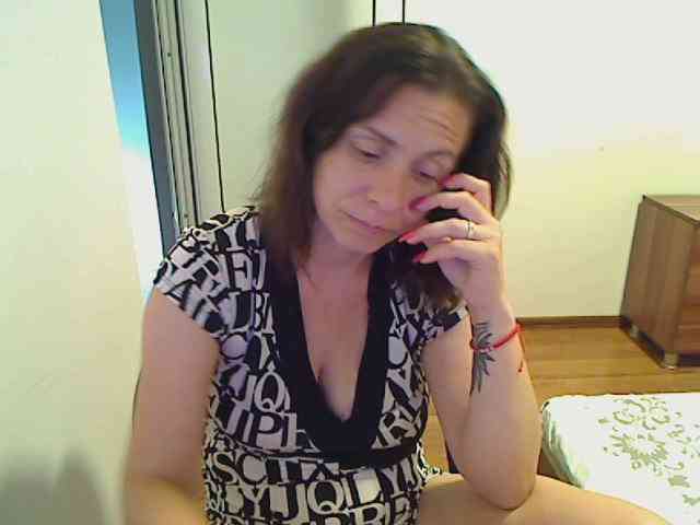SweetAdela webcam