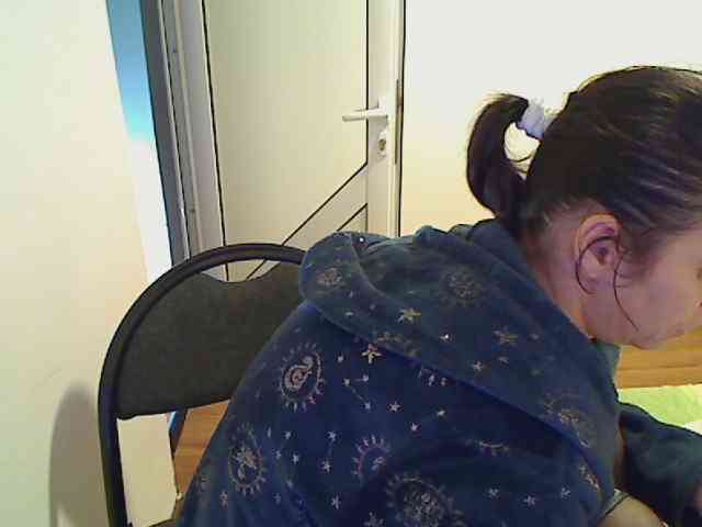 SweetAdela webcam