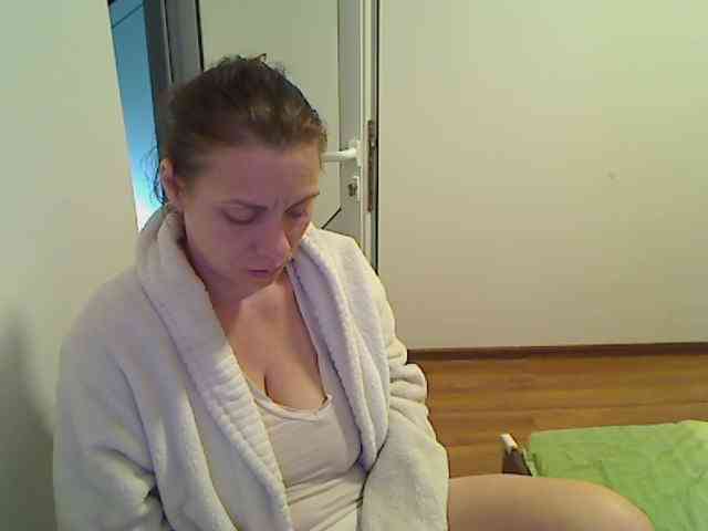 SweetAdela webcam