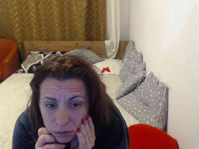 SweetAdela webcam