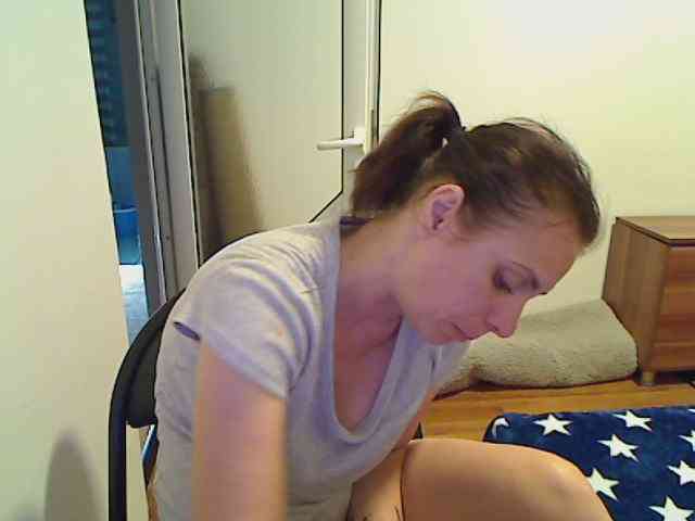 SweetAdela webcam