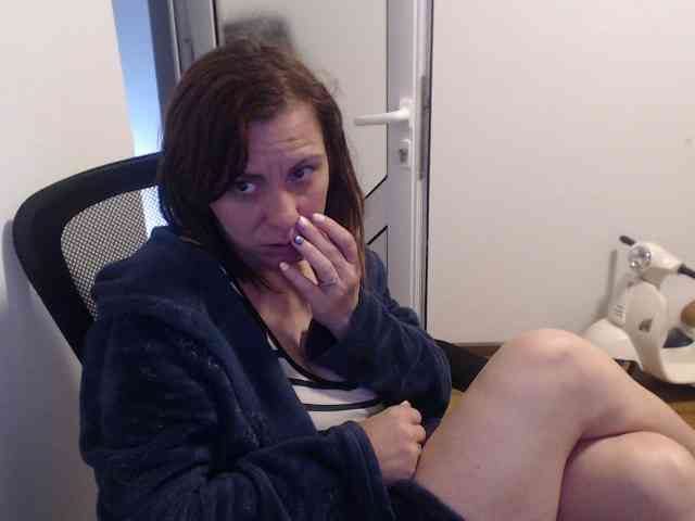 SweetAdela webcam