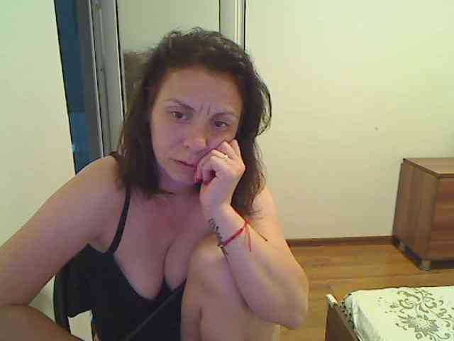 SweetAdela webcam