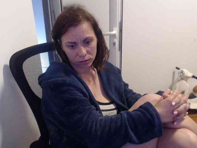 SweetAdela webcam