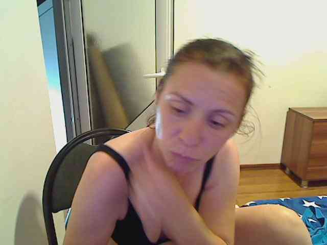 SweetAdela webcam