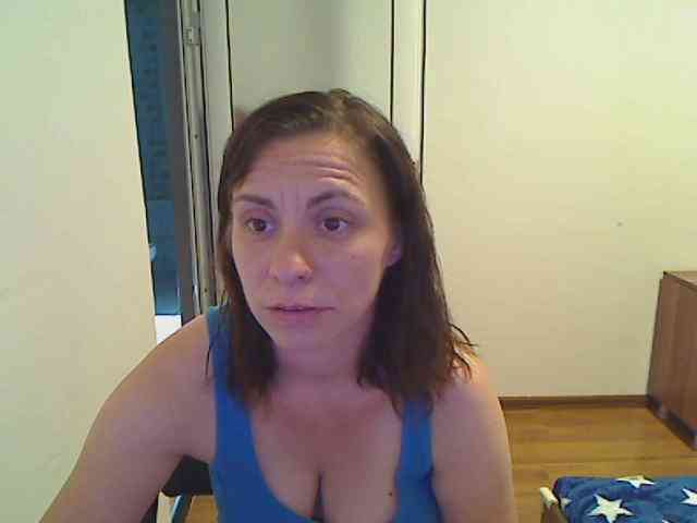 SweetAdela webcam
