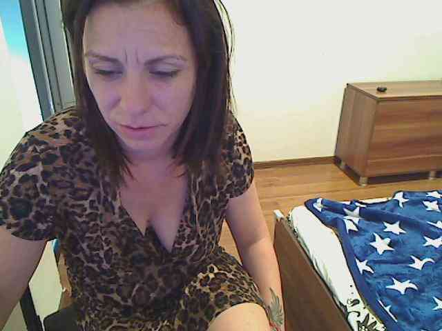 SweetAdela webcam