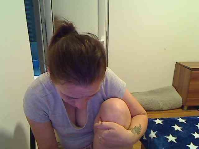 SweetAdela webcam