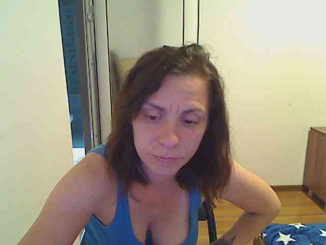 SweetAdela webcam