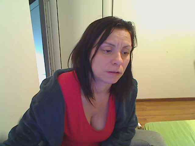 SweetAdela webcam