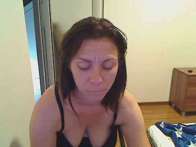 SweetAdela webcam