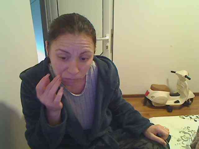 SweetAdela webcam
