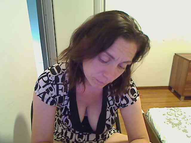 SweetAdela webcam