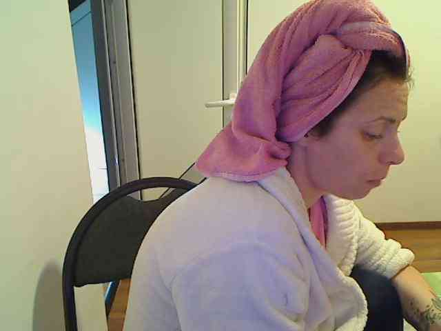 SweetAdela webcam