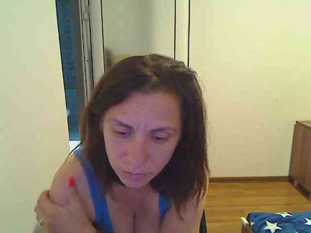 SweetAdela webcam
