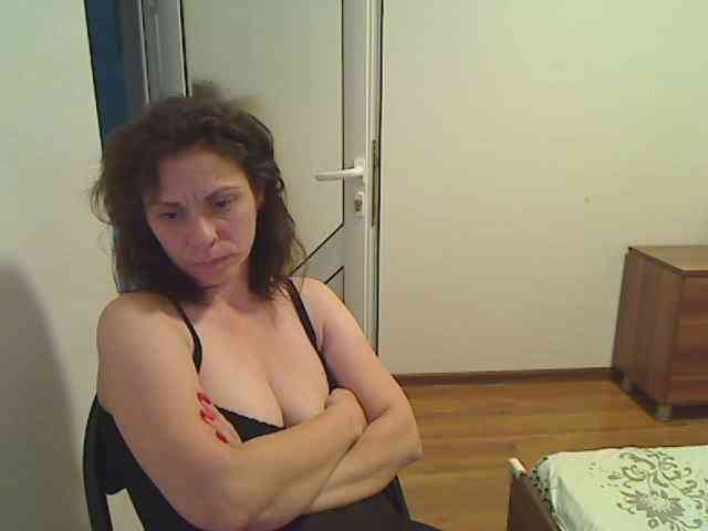 SweetAdela webcam