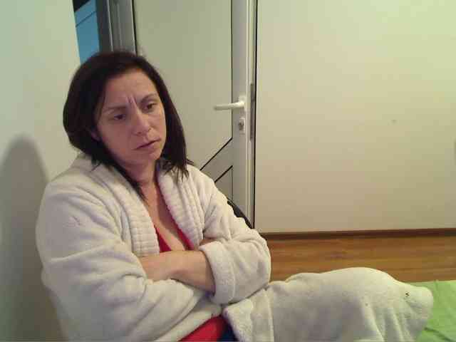 SweetAdela webcam