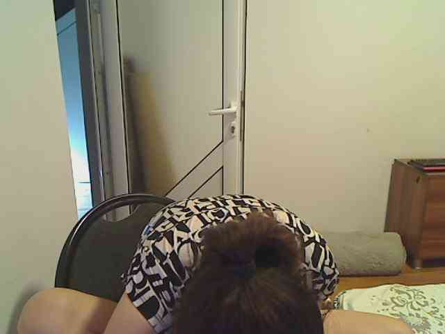 SweetAdela webcam