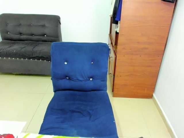Live room thumbnail for bracth