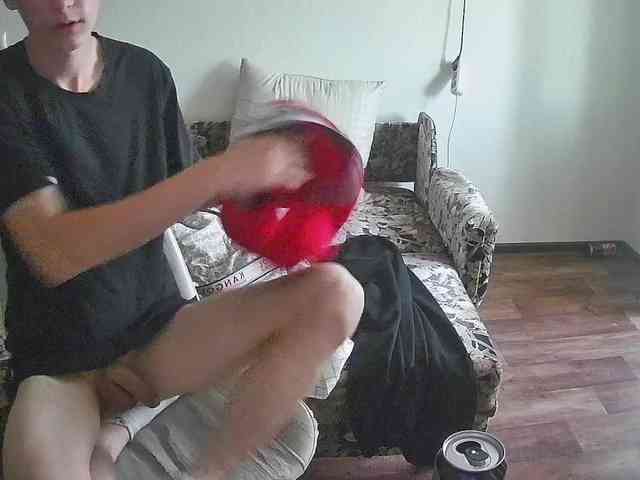 Aleszh Sex Cam Show