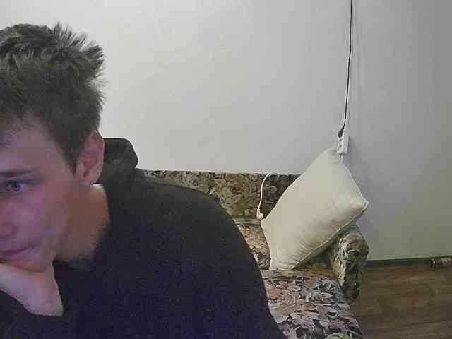 Aleszh Sex Cam Show