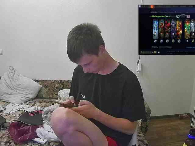 Aleszh Sex Cam Show