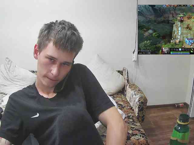 Aleszh Sex Cam Show