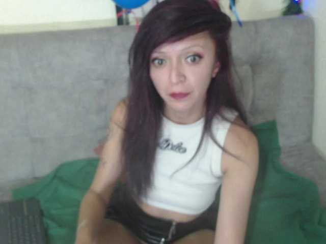 meghanhotx live cam on BongaCams