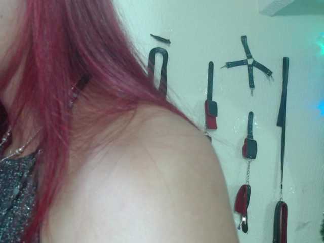meghanhotx live cam on BongaCams
