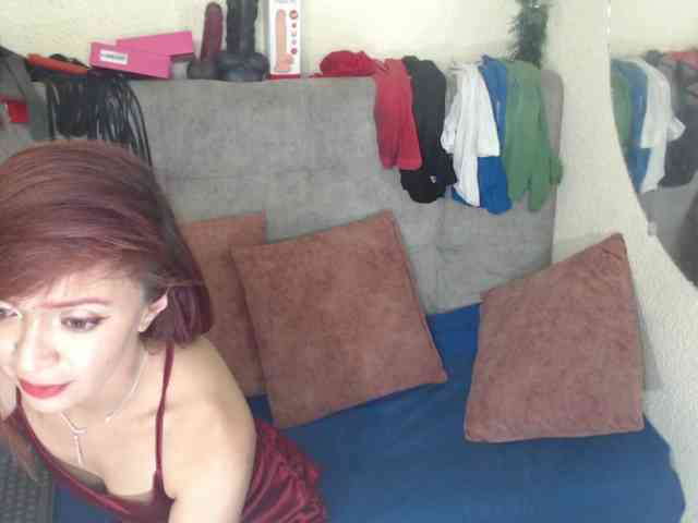 meghanhotx webcam